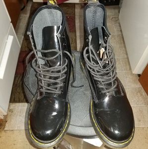 Dr. Marten Boots